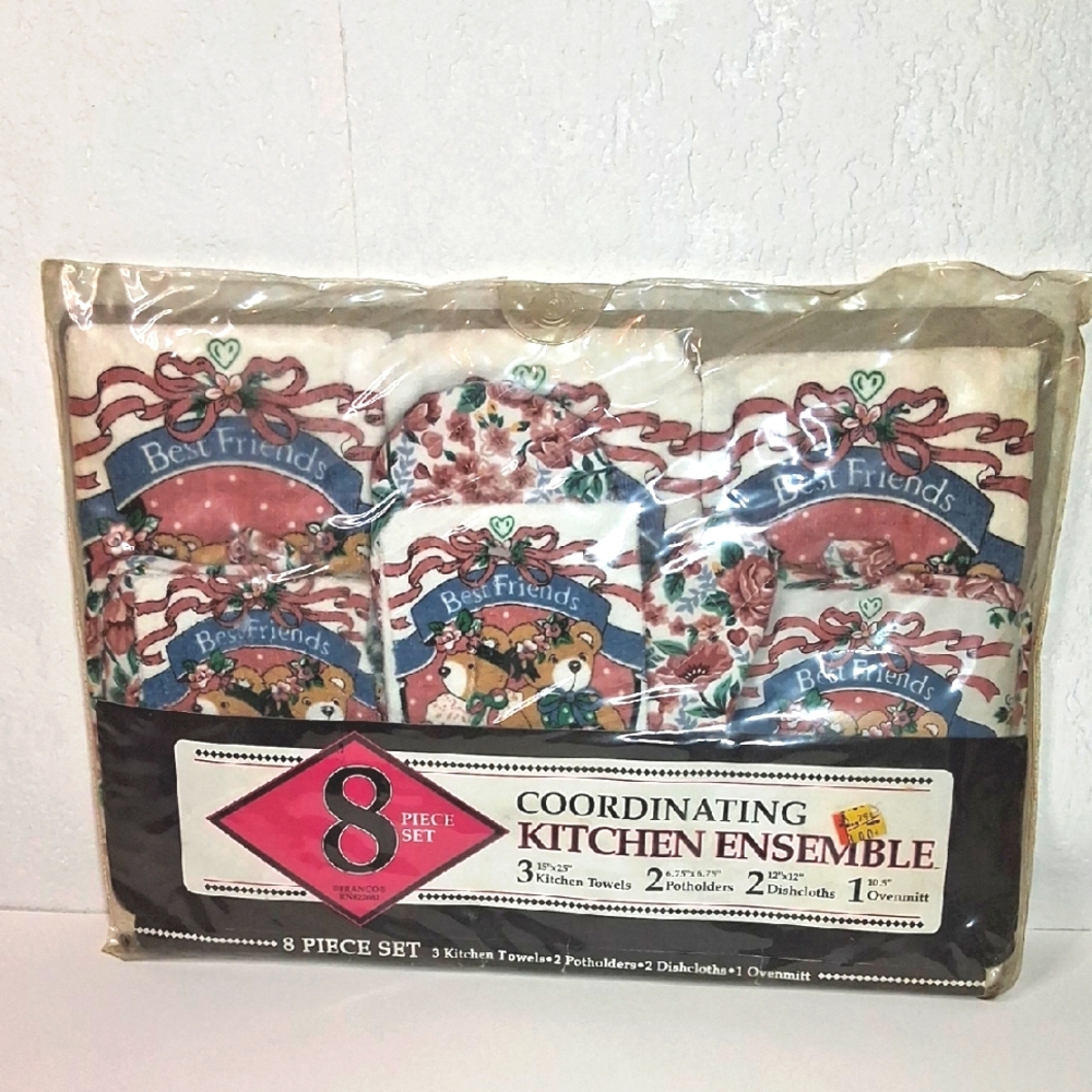 Vintage Country Kitchen Set 8-piece "Best Friends" Coordinating Teddy Bear Theme